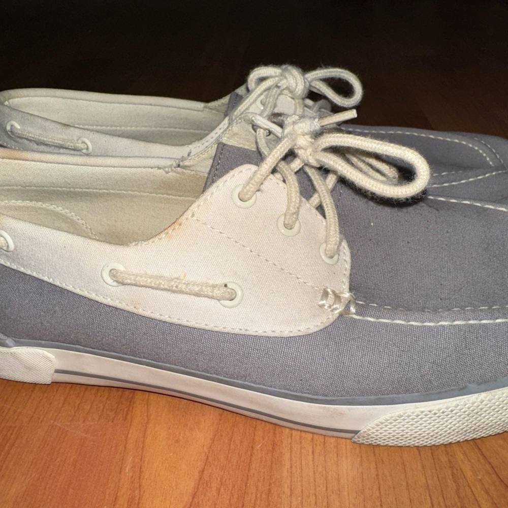 Gray and White Men's Casual Shoes
